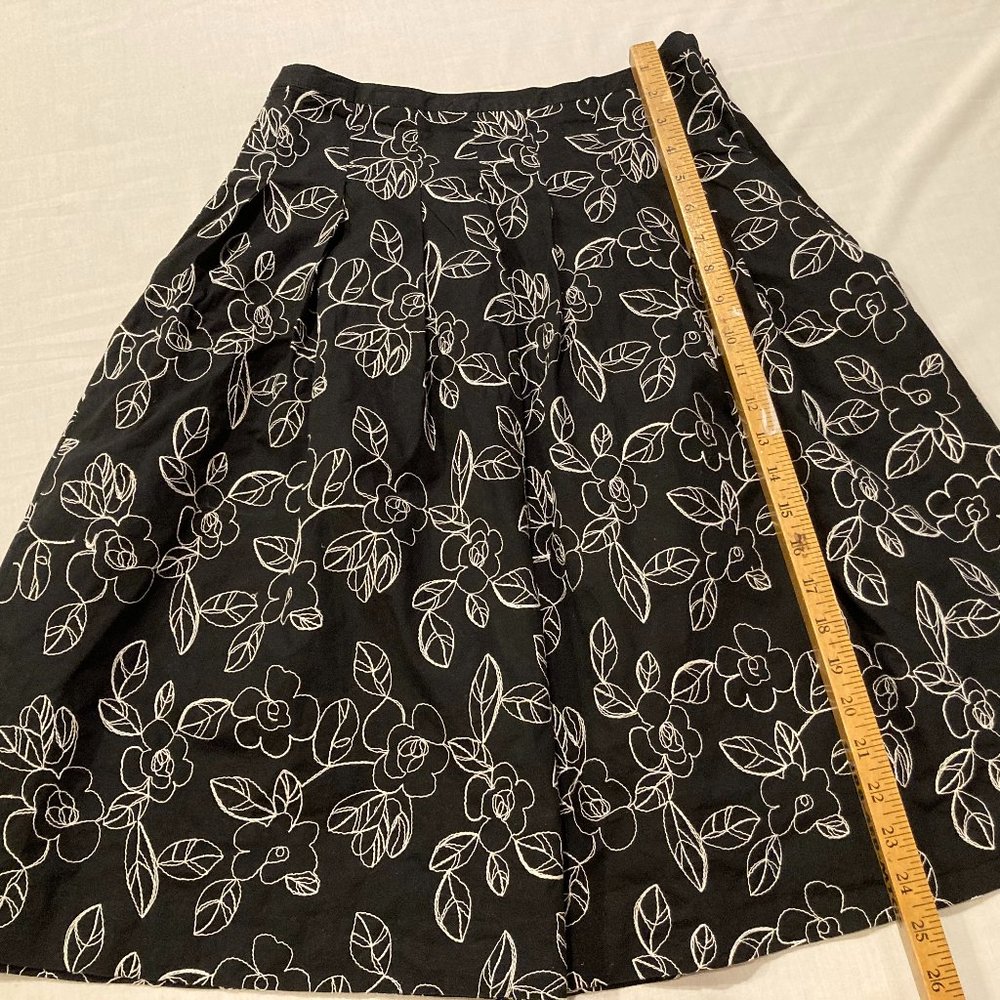 Black Floral Print Skirt